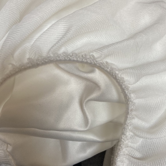 Innocor Fitted Cooling Mattress Cover TW-WHT Twin 39"x75"x3" - Picture 2 of 4